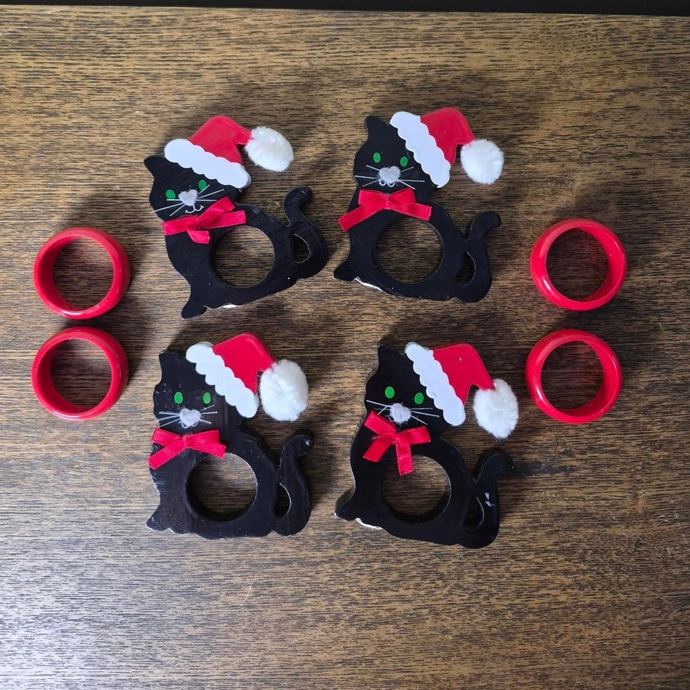 Set of 4 wooden Black cat Christmas Santa napkin rings w/ red Santa hats & bows